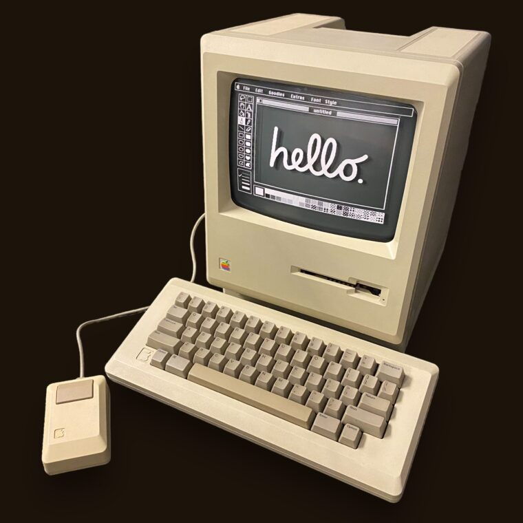  1984 年发布的 Macintosh 