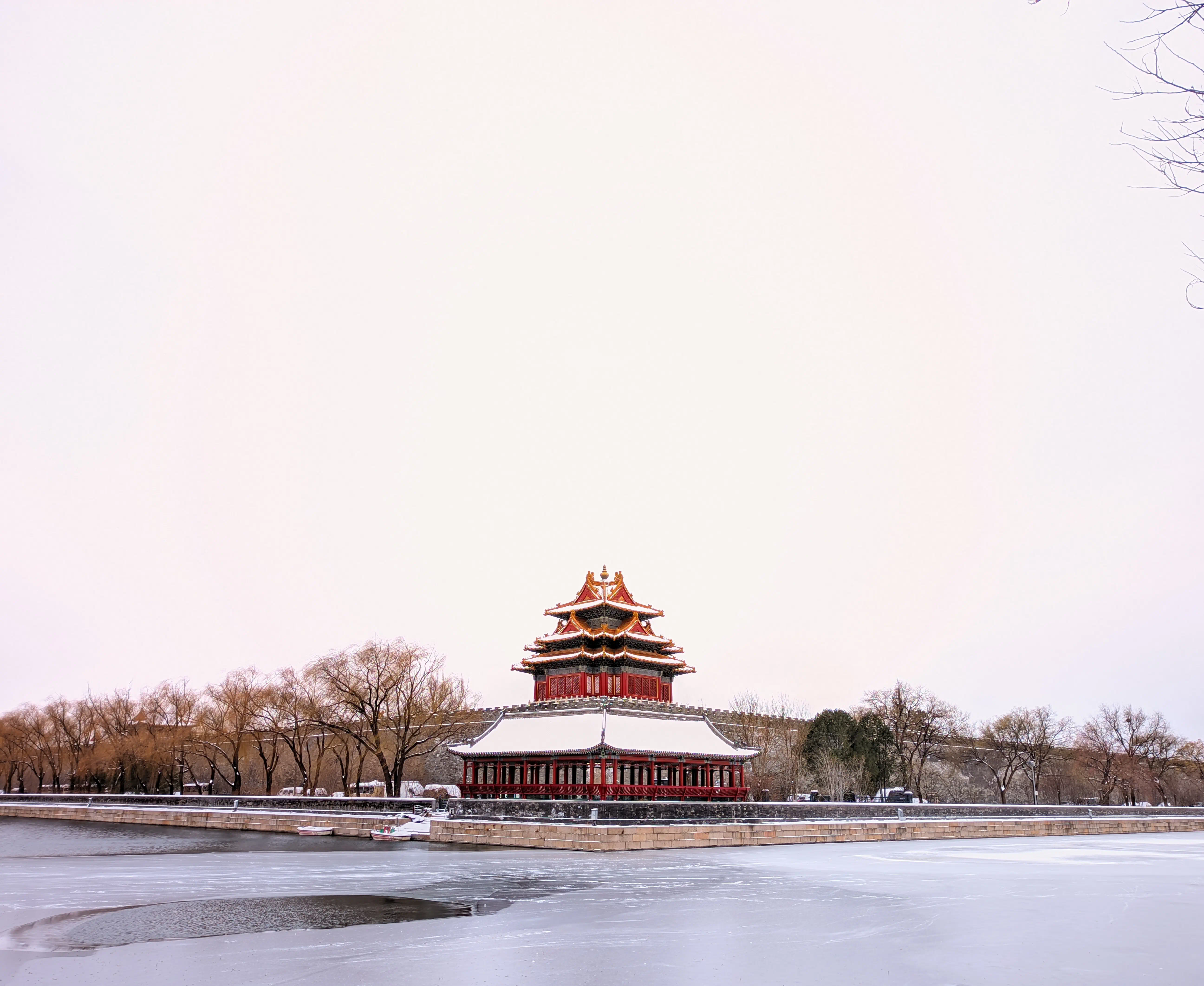 年末, 东北角楼